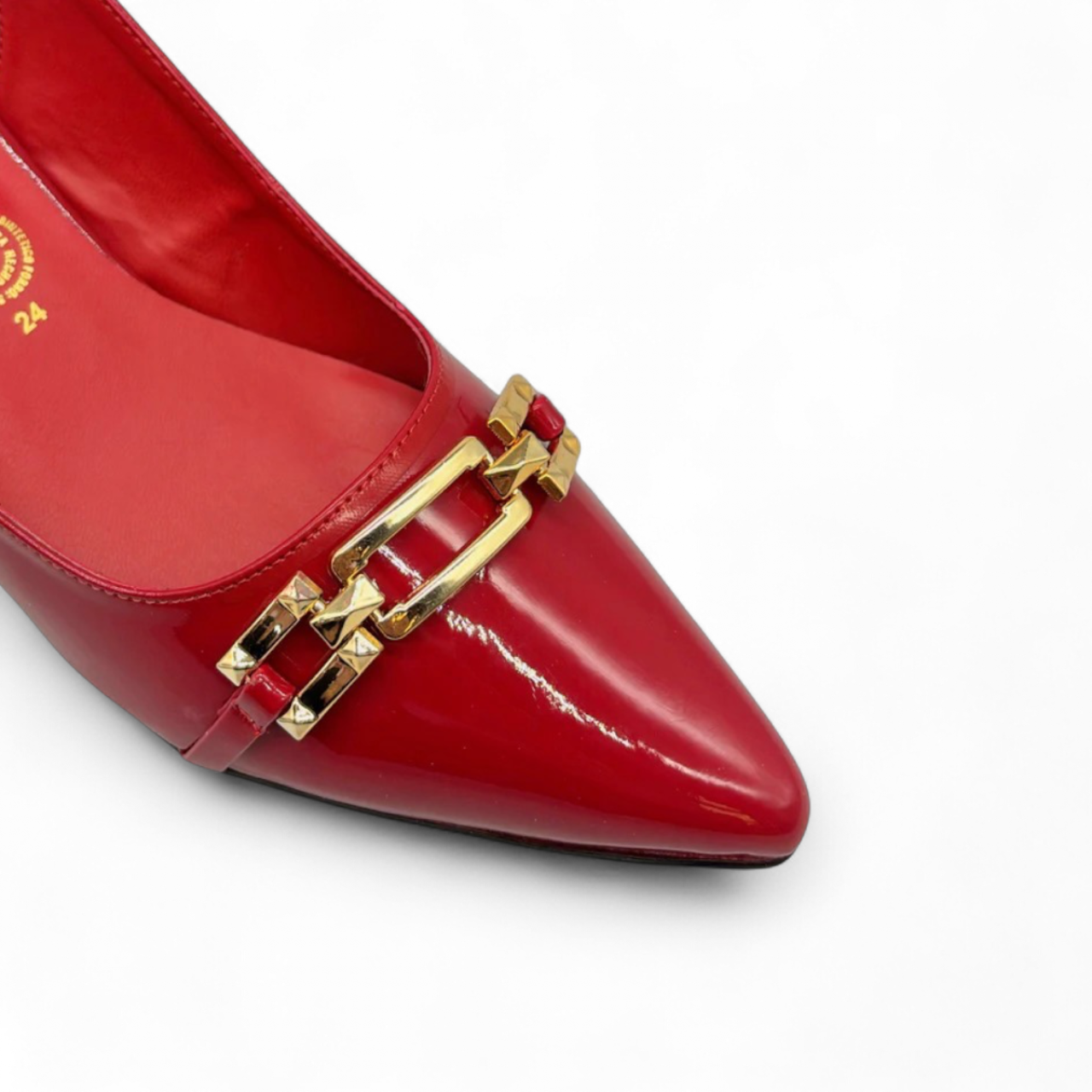 ZAPATILLA DESTALONADA VICTORIA ROJA